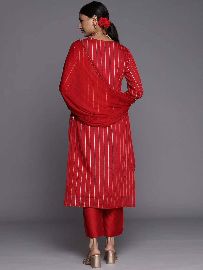 Women Red Floral Embroidered Kurta with Trousers & With Dupatta
