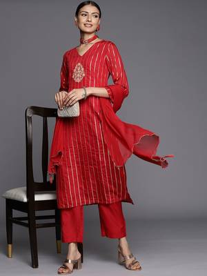 Women Red Floral Embroidered Kurta with Trousers & With Dupatta 8
