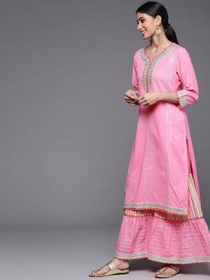 Women Peach-Coloured Ethnic Motifs Pure Cotton Kurta with Sharara & Dupatta 5