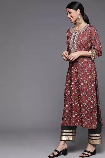 Women Maroon Ethnic Motifs Embroidered Kurta with Palazzos