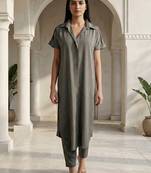 Women Regular Kurta with Trousers