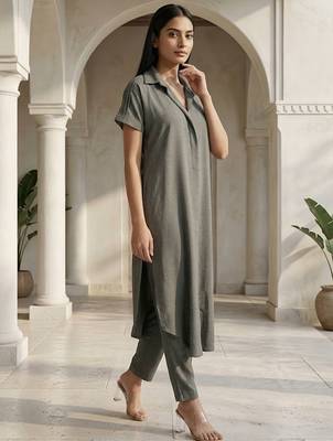 Women Regular Kurta with Trousers 6