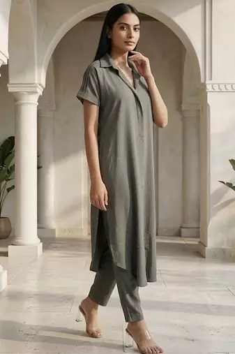 Women Regular Kurta with Trousers