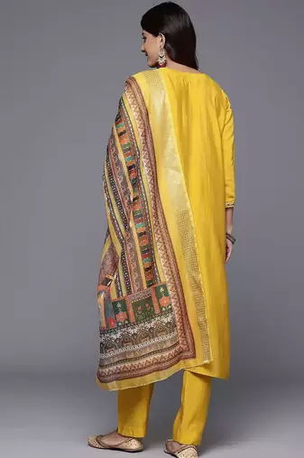 Ethnic Motifs Zari Embroidered Mirror Work Kurta With Trousers & Dupatta