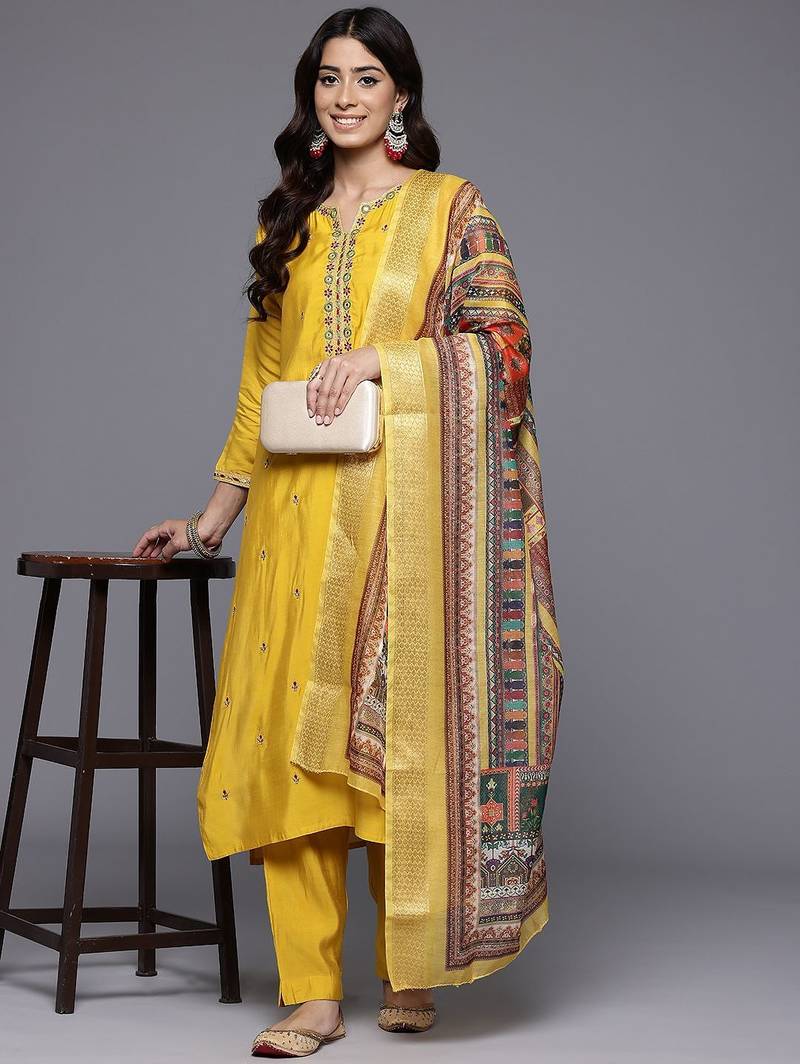 Ethnic Motifs Zari Embroidered Mirror Work Kurta With Trousers & Dupatta