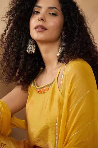 Floral Printed Beads & Stones Kurta With Trousers & Dupatta