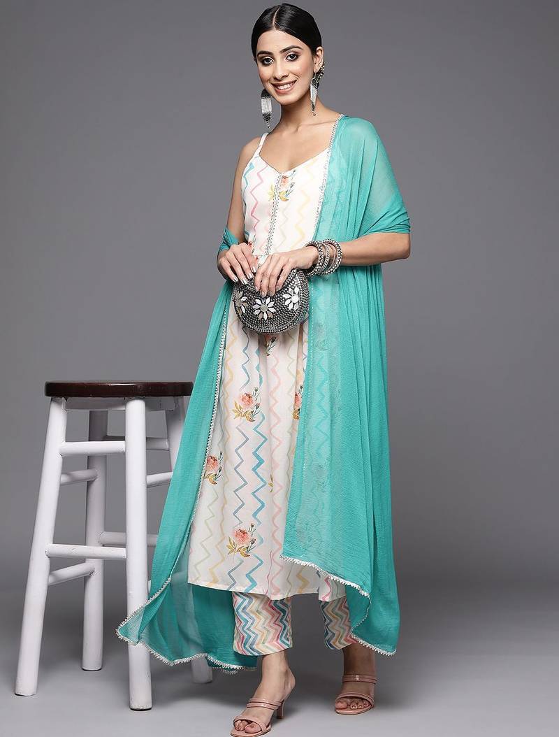 Women Off White Floral Printed Pleated Gotta Patti Kurta with Trousers & With Dupatta