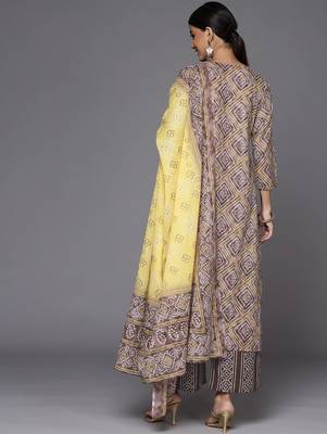 Women Brown Bandhani Printed Gotta Patti Pure Cotton Kurta with Palazzos & With Dupatta 6