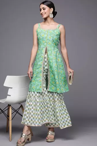 Women Green Floral Printed Pure Cotton Kurti with Sharara