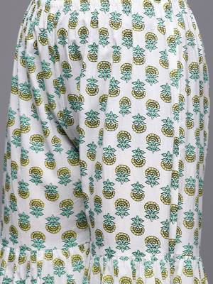 Women Green Floral Printed Pure Cotton Kurti with Sharara 3
