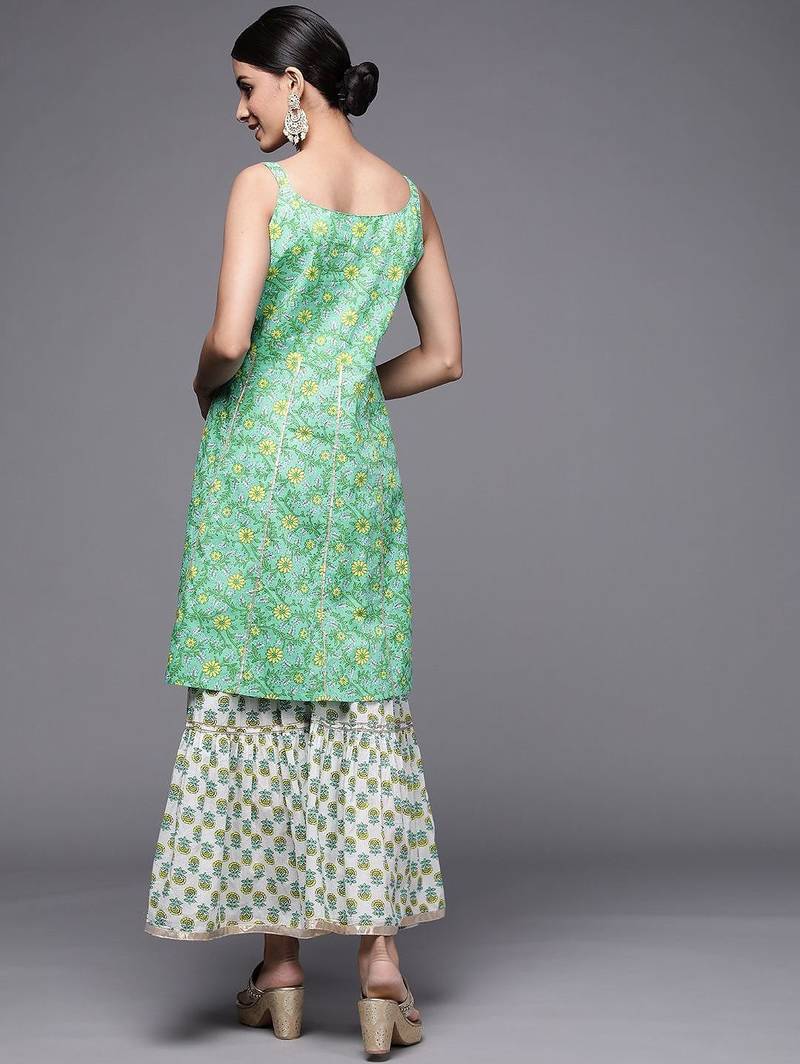 Women Green Floral Printed Pure Cotton Kurti with Sharara