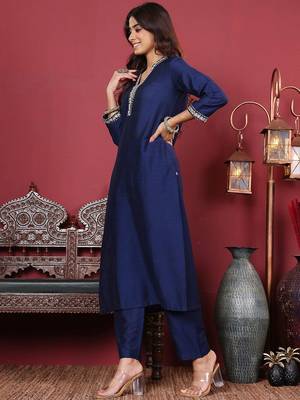 Women Floral Zari Embroidered Neck Kurta with Trousers and Woven Brocade Dupatta 5