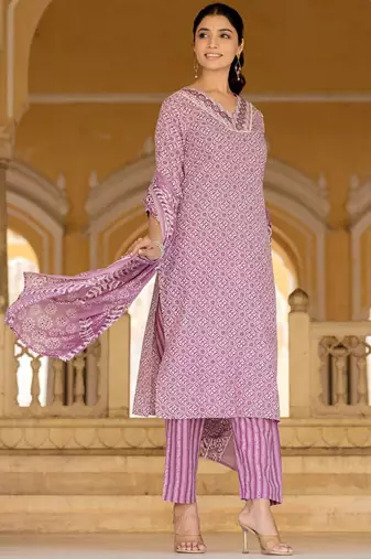 Ethnic Motifs Printed Regular Straight Kurta with Trousers & Dupatta