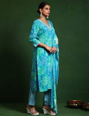 Women Printed Regular Kurta with Trousers & With Dupatta 4