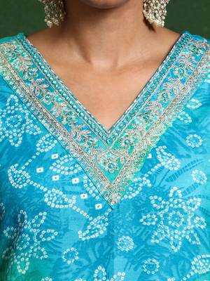 Women Printed Regular Kurta with Trousers & With Dupatta 7