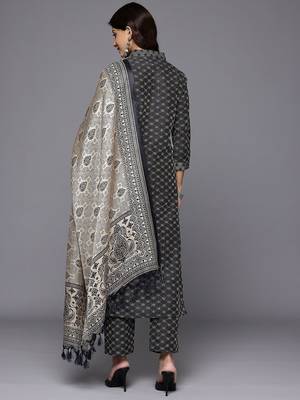Woven Design Kurta with Trousers & With Dupatta 6