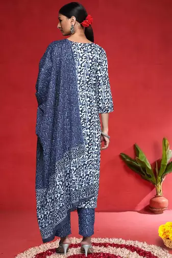 Women Abstract Printed Mirror Work Pure Cotton Kurta With Trousers & Dupatta