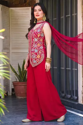 Gajri embroidered georgette silk straight sharara salwar suit set with dupatta