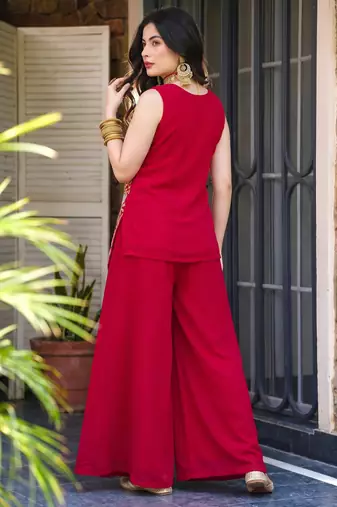 Gajri embroidered georgette silk straight sharara salwar suit set with dupatta