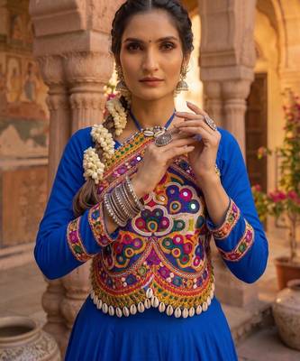 plain rayon cotton lehenga with border work & unn patch work blouse - full stitched free size 3