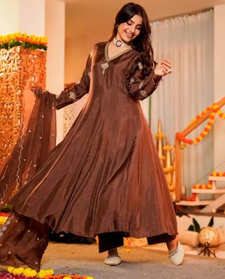Coffee smart readymade fancy graceful suit  2
