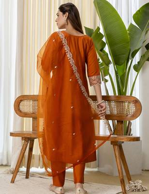 Rust silk blend fabric embroidered work fancy kurta set 2