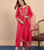 Pink silk blend fabric embroidered work fancy kurta set