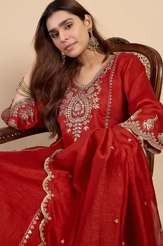 Rust silk blend fabric embroidered work fancy kurta set
