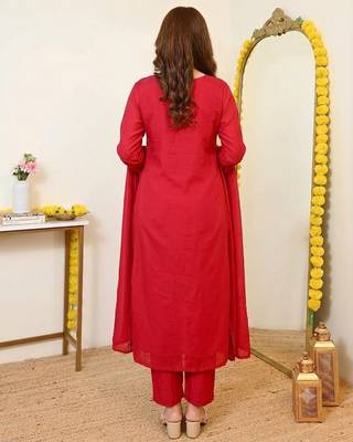 Red beautiful Kurta set 2