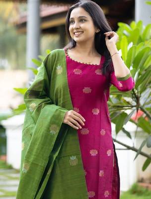 Pink embroidered ethnic partywear suit  3