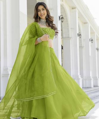 Perrot Green Organza Ceremonial Lehenga Set 1