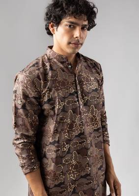 Mauve color magnet fabric designer foil printed stylish men's traditional attire 3