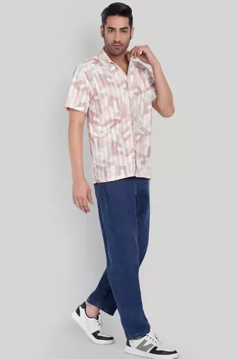 Peach color smart printed casual shirt for men