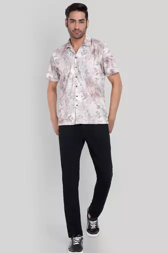 Lavender color smart cotton blended  designer printed graceful casual shirt