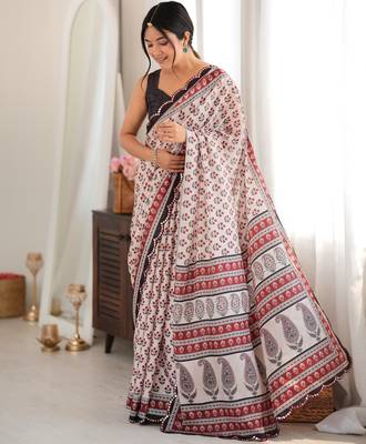 maroon color tissue fabric smart printed saree with beautiful border work 4