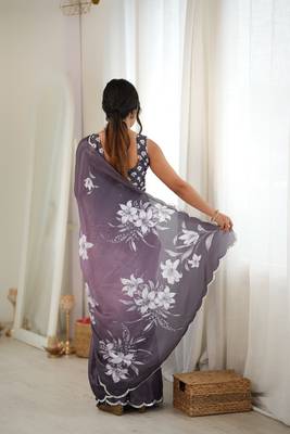 Mauve color chinon fabric smart printed graceful looks saree 2