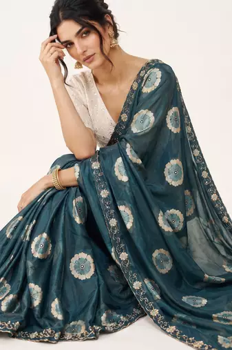 rama color smart chiffon fabric beautiful embroidered saree