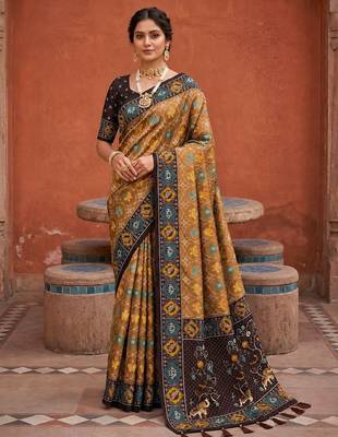 Coffee color patola silk woven meenakari jacquard designer saree for rich traditional saree 1