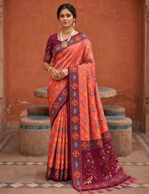 Gajri color patola silk woven meenakari jacquard designer saree for rich traditional saree 1