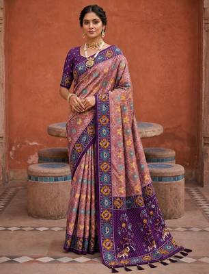 Purple color patola silk woven meenakari jacquard designer saree for rich traditional saree 1