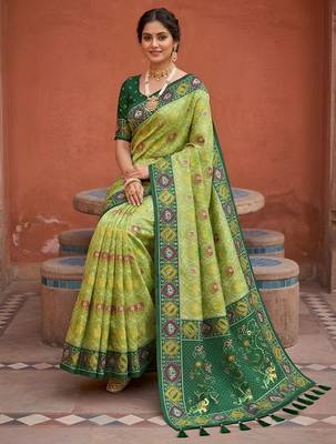 green color patola silk blend woven meenakari jacquard designer saree for rich traditional saree 5