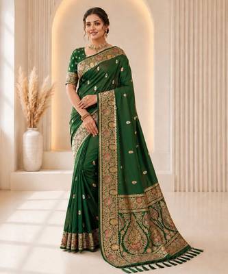 Green color banarasi silk fabric woven jacquard designer partywear saree 1