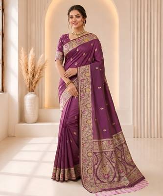Onion color banarasi silk fabric woven jacquard designer partywear saree 1
