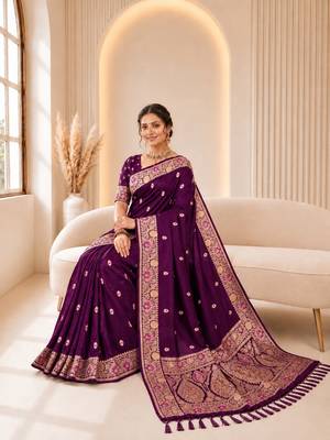 Wine color banarasi silk fabric woven jacquard designer partywear saree 3