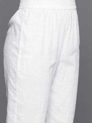 Boat Neck Sleeveless Straight Pure Cotton Kurta Set With Dupatta 3