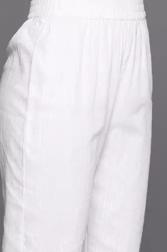 Boat Neck Sleeveless Straight Pure Cotton Kurta Set With Dupatta