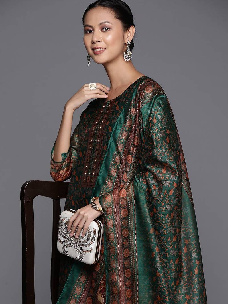 Ethnic Motifs Printed Sequinned Chanderi Cotton Kurta with Trousers & Dupatta
