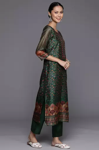 Ethnic Motifs Printed Sequinned Chanderi Cotton Kurta with Trousers & Dupatta