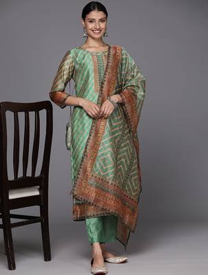 Women Leheriya Striped Gotta Patti Kurta with Trousers & Dupatta 1