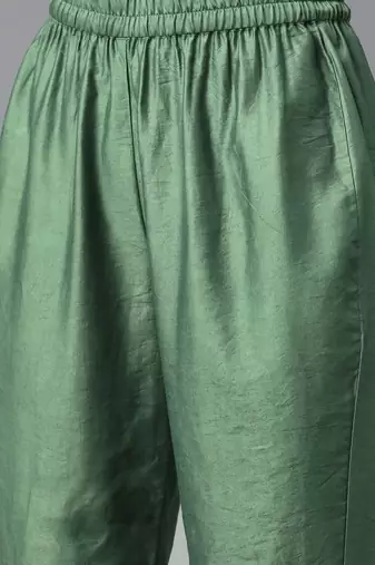 Women Leheriya Striped Gotta Patti Kurta with Trousers & Dupatta